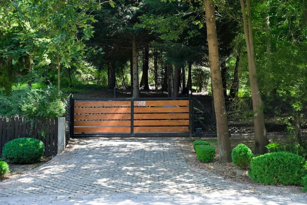 Polana Slowikowa 5 Star- Domek W Gorach Z Jacuzzi, Sauna,Basen,Ogrod Z Lasem, Kominek I Narty Stroza  Экстерьер фото
